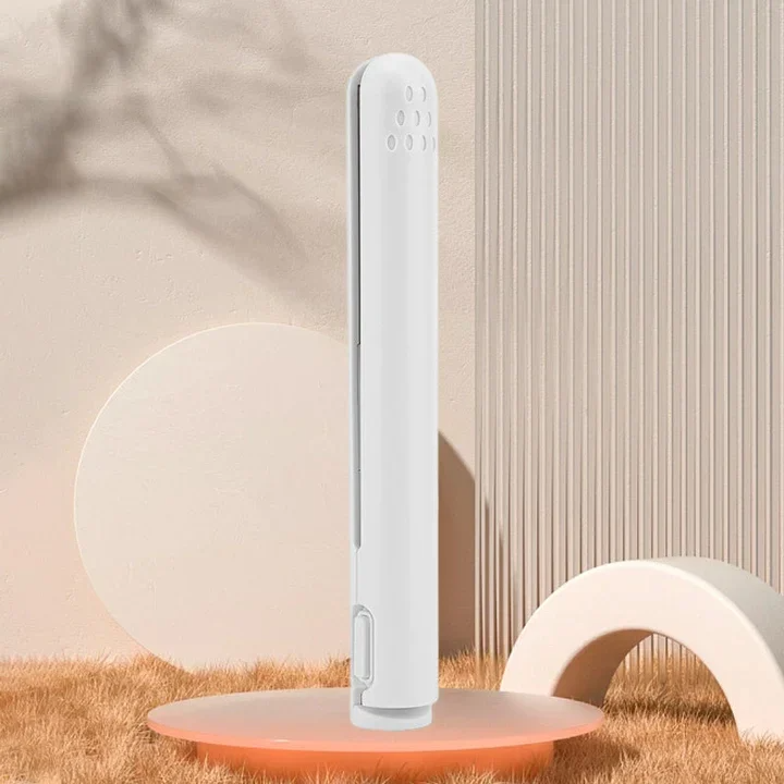 LuxeCurl™ | Mini Hair Straightener — Perfect, effortless curls anytime, anywhere