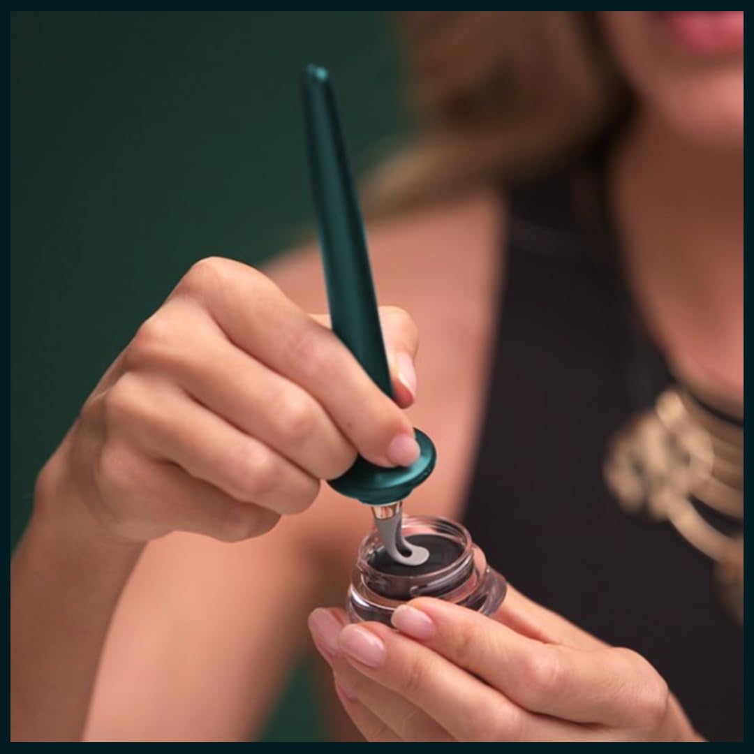 LashSculpt™ | Perfect lines that make your look shine all day long