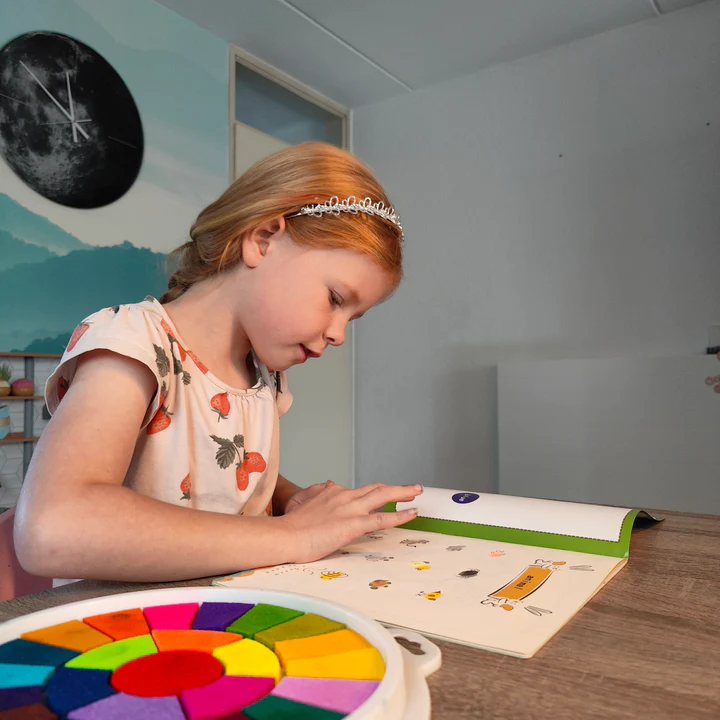 ColorCraft™ | Mess-Free Artistic Exploration