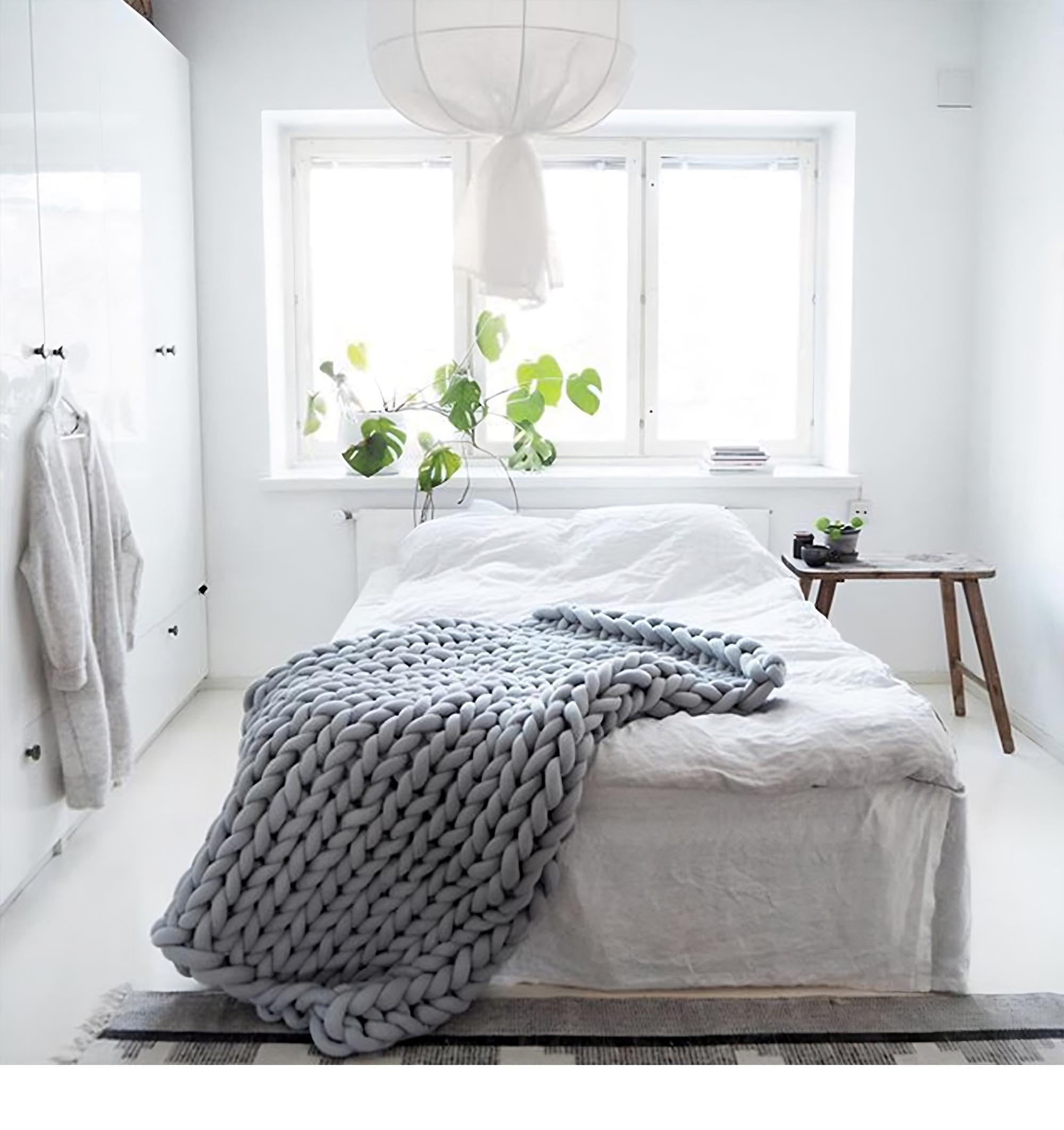 SnugKnit™ | Turn Yarn Into Your Personal Masterpiece