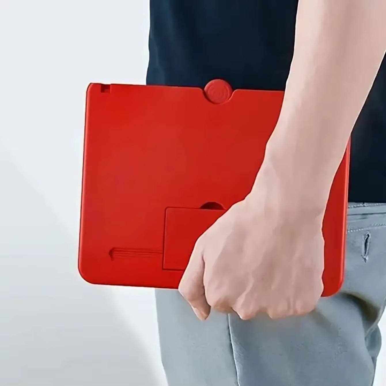 Envisia™ | 3D Mobile Phone Screen Magnifier