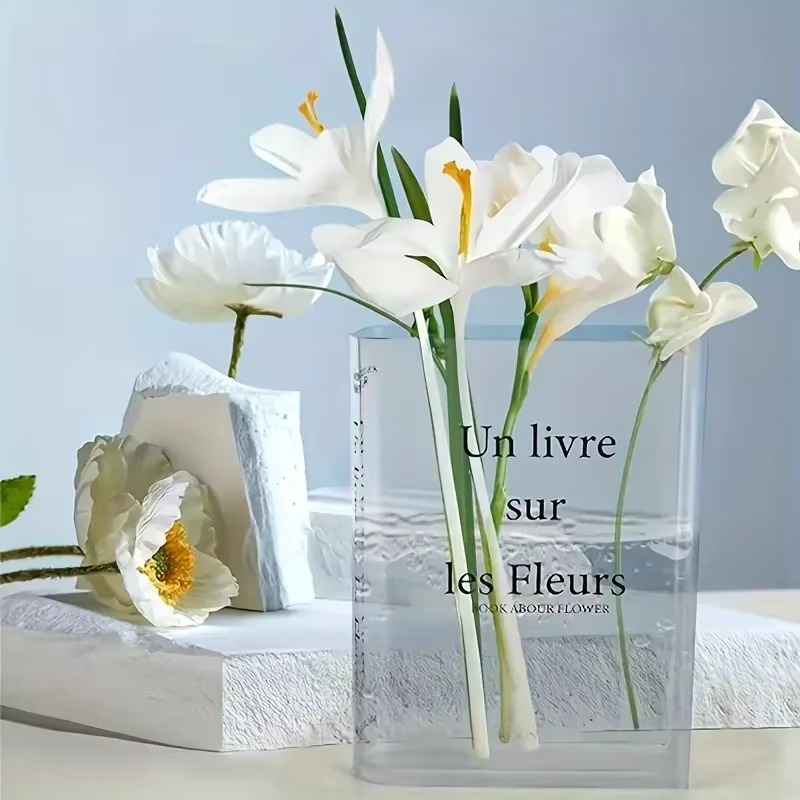 Vessora™ | Book-shaped vase