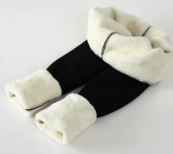 FroxterWarm™ | Cozy power for legs that want to conquer winter!