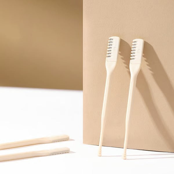 NasoScharf™ | Say goodbye to stubble and conquer every room with confident style!